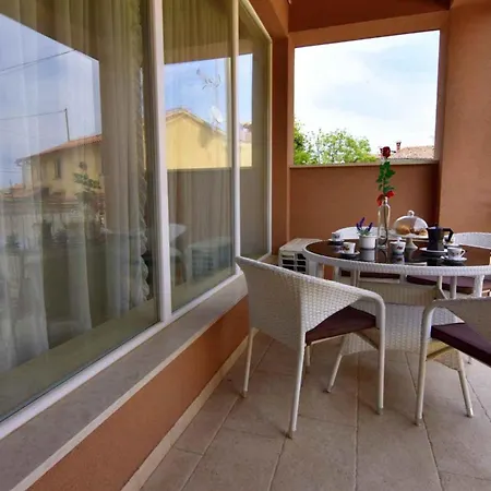Perfect With Pool *